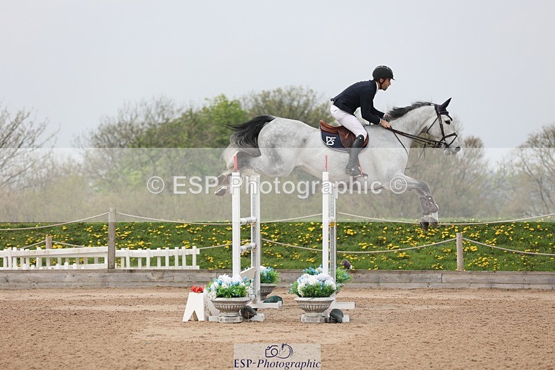 250424-113618-04954 - Cls 1 - 2 Star Small Tour