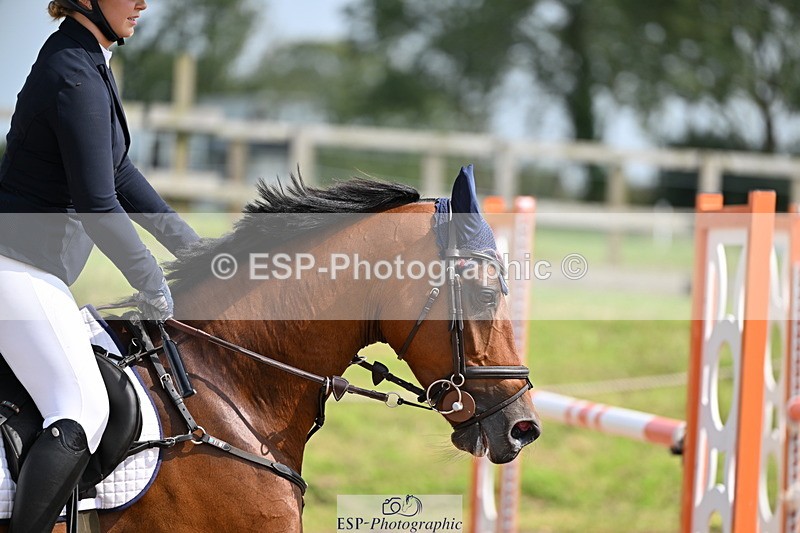 240828A-143128-00918 - Cls 4 Snr Newcomers and 1.10m Open