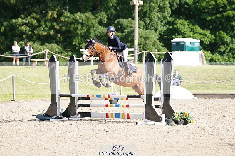 250613A-090002-01024 - Cls 8 85cm Schooling Round