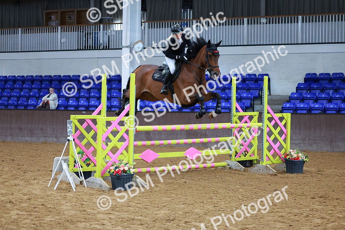 SBM_001048 - Class 4 - Senior Newcomers - 1.10m