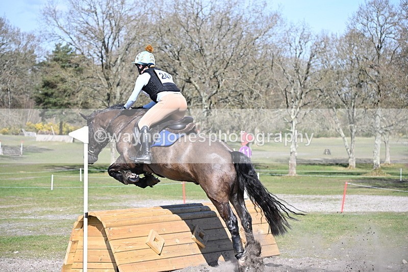 WJ6_3850 - Time 12:36 to 12:55