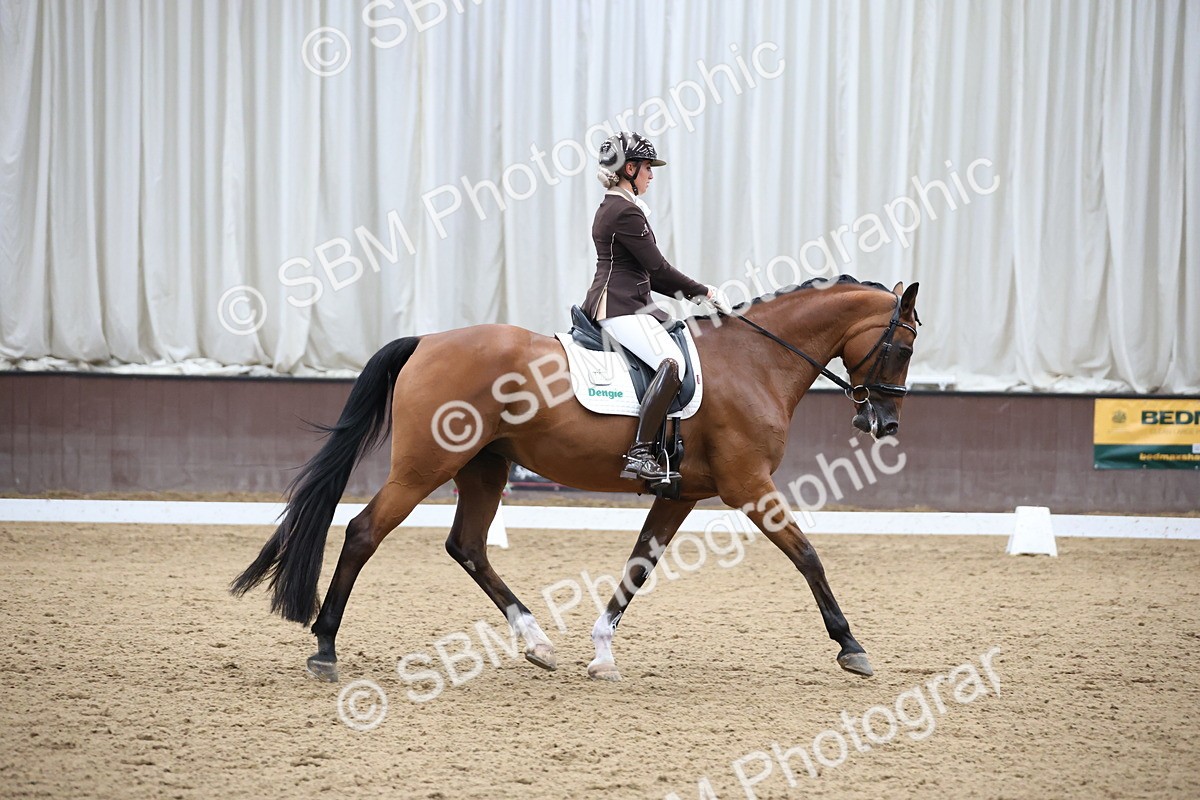 SBM_003416 - Class 5 - Novice 6 Gold - 13.05-14.00