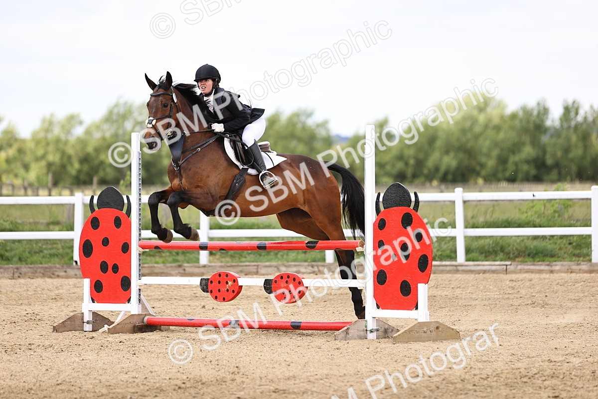 SBM_008005 - Class 3 - 90cm showjumping