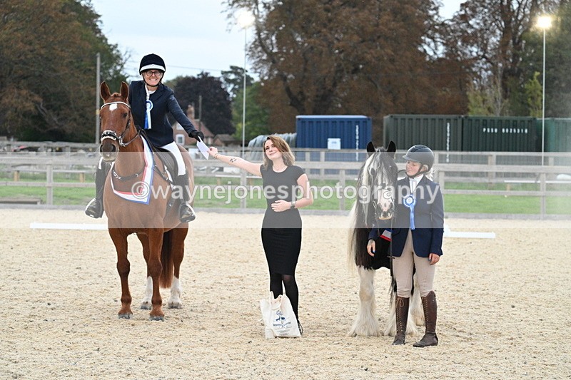 WJ7_2615 - Class 2 & Champs