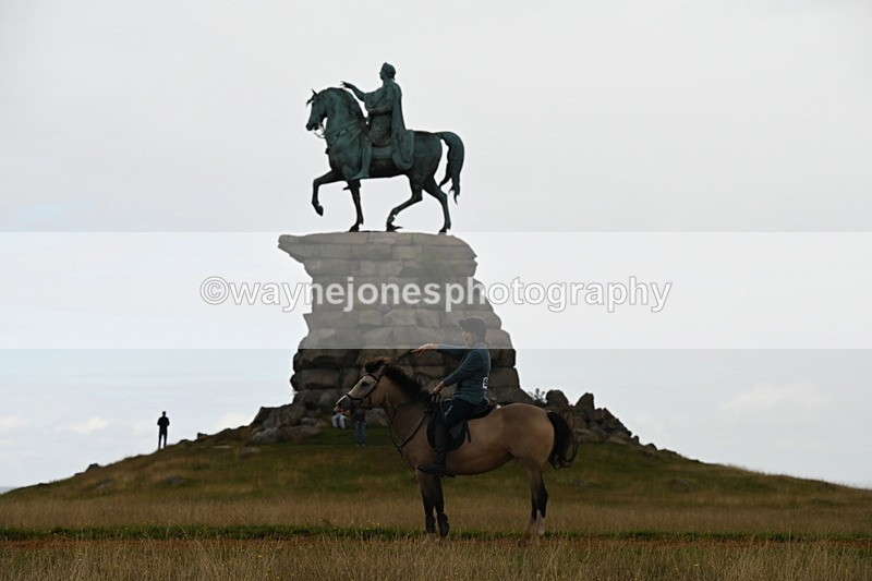 DSC_8331 - Time at Statue 13:52 to 14:33