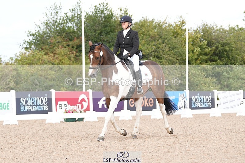 250906-110451-01937 - 026-Alison.McCarthyFarleaze.Lady.Sylvia