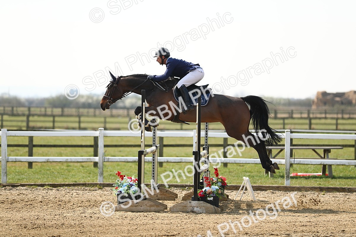 SBM_002158 - Class 9 - Senior Discovery - 1.00m