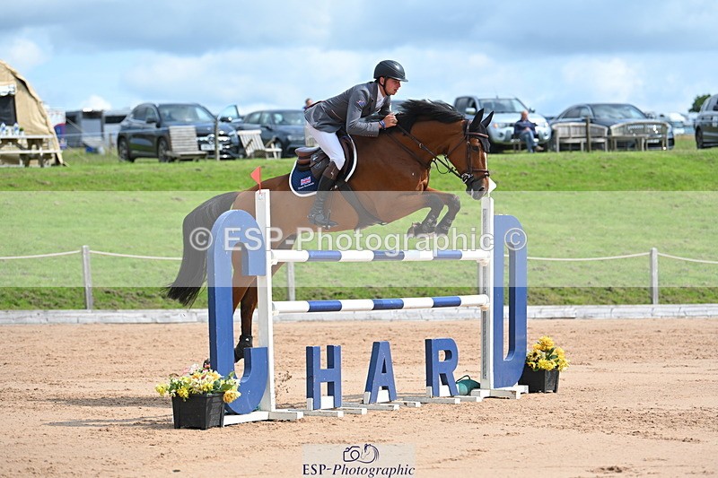 230721A-105948-05518 - Cls 6, 2 Star Medium 1.35m