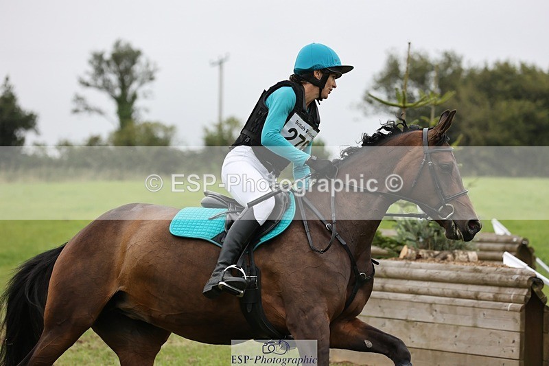 240831A-154710-05164 - 276-Helen.Daly-MIELIKKI