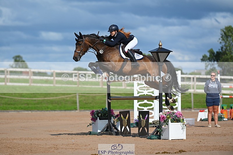 230721A-165556-07899 - Cls 10, 2 Star Big 1.45m Break to End