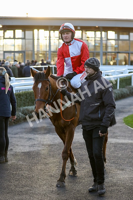 270224-Race 6-Burrows Hall-8756 - Race 6