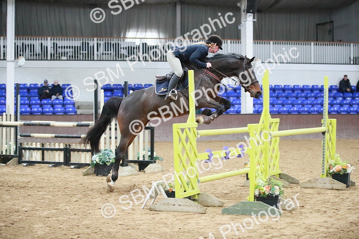 SBM_001174 - Class 4 - Senior Newcomers - 1.10m Open
