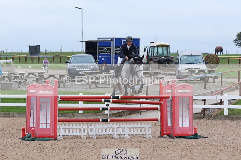 241101A-153023-03001 - FRI Cls 7 Blue Chip Grade B&C Jump Off