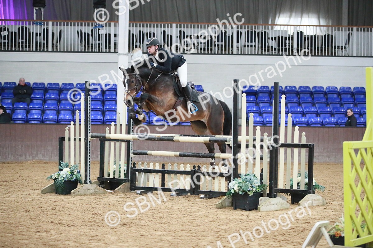 SBM_001042 - Class 4 - Senior Newcomers - 1.10m Open
