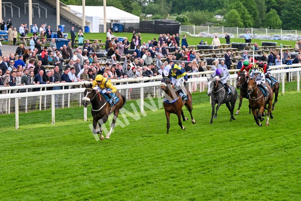 150524-Race 7-Dancing In Paris-4711 - Race 7 5.20pm Stuey Weston & Friends Getting Out Handicap