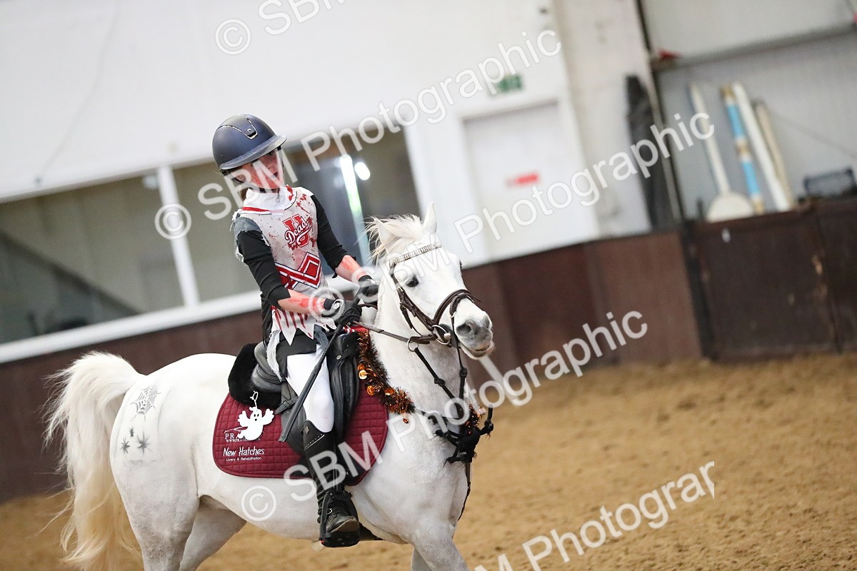 SBM_001371 - Class 3 - Horse & Hound