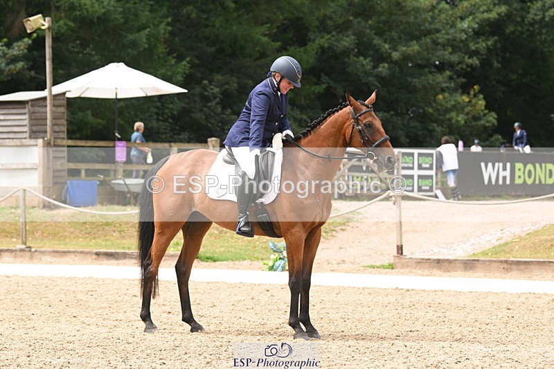 250719A-121345-04687 - 017-Samantha.Meech-Breezeblock