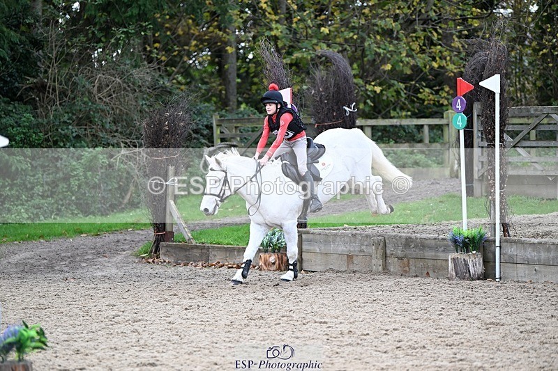 241117-114234-03676 - Cls 2 80-85cm 11.20 to 12.30