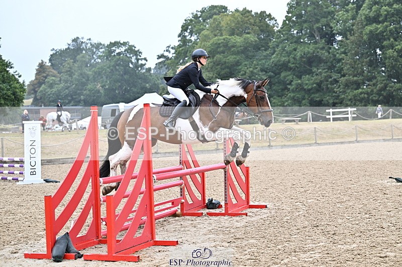 250830A-123407-06024 - Cls 22 95cm Amateur Quali