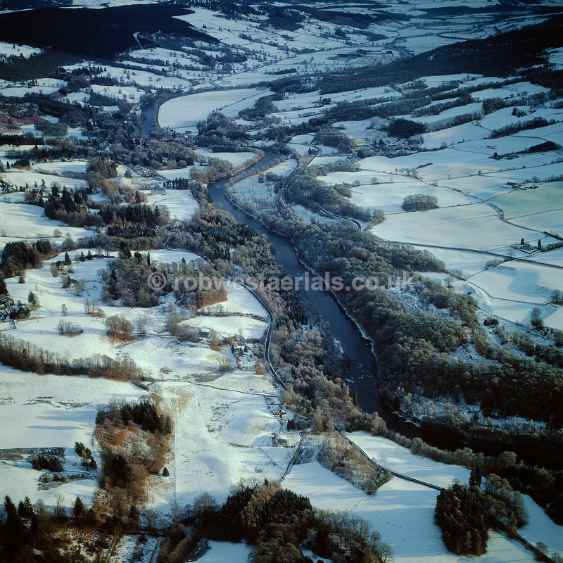 aerial pictures of Scotland Scotlands Lochs Glens Rivers
