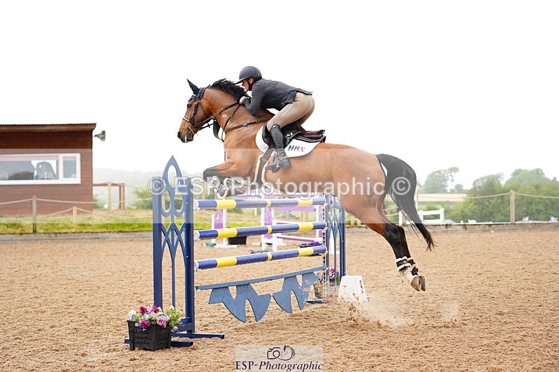 240526A-131232-08270 - Cls 27 Chard Equ May Grand Prix