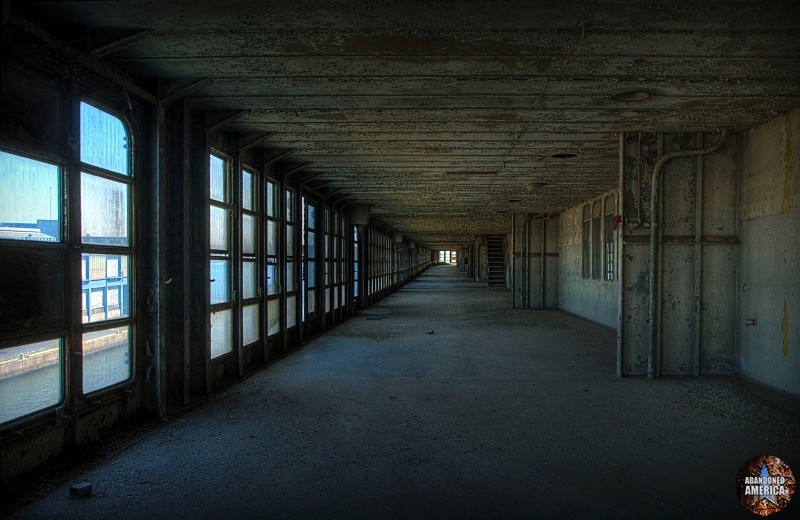 promenade | SS United States (Philadelphia, PA) - SS United States