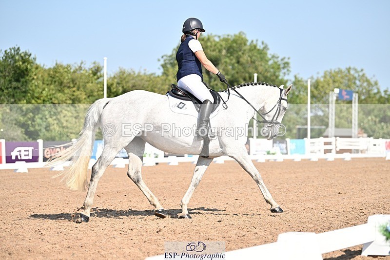 250816-103743-03159 - 099-Essie.BarkerBloody.Nora