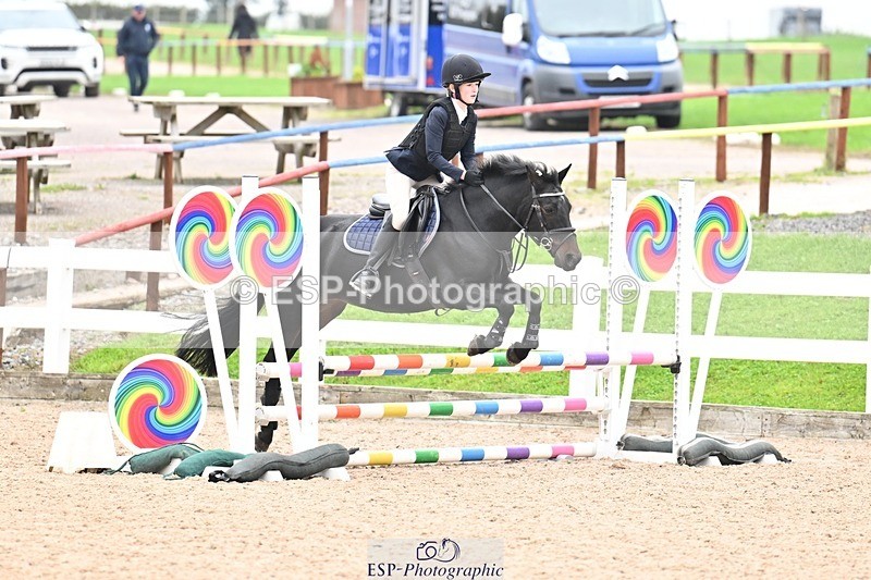 250920-104851-00256 - Cls 22+23 Club and Schools 70cm