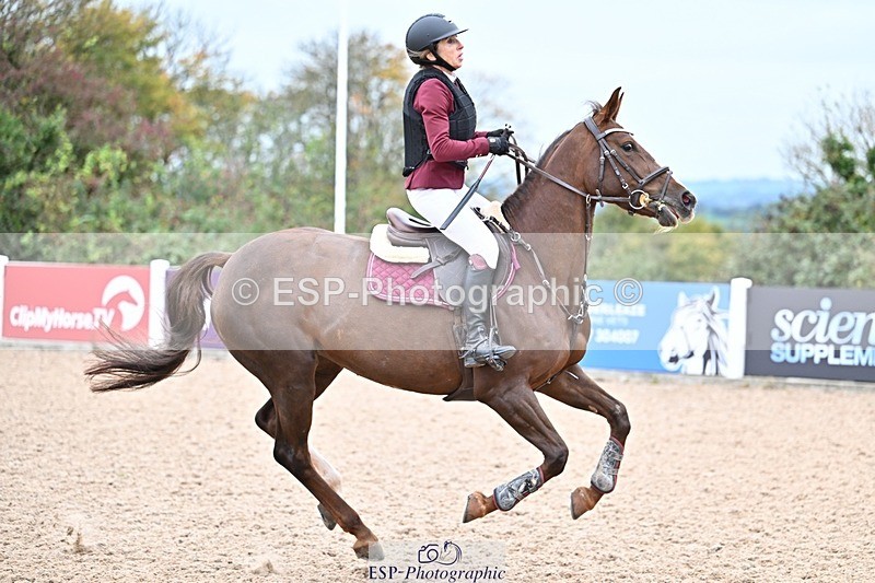 251015-104325-00086 - Cls 1 British Novice and 90cm Open