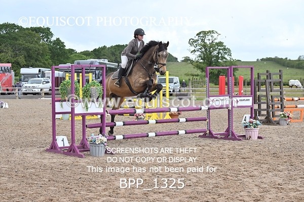BPP_1325 - CLASS 10 SAT Senior BritiNovice/ 90cm Open