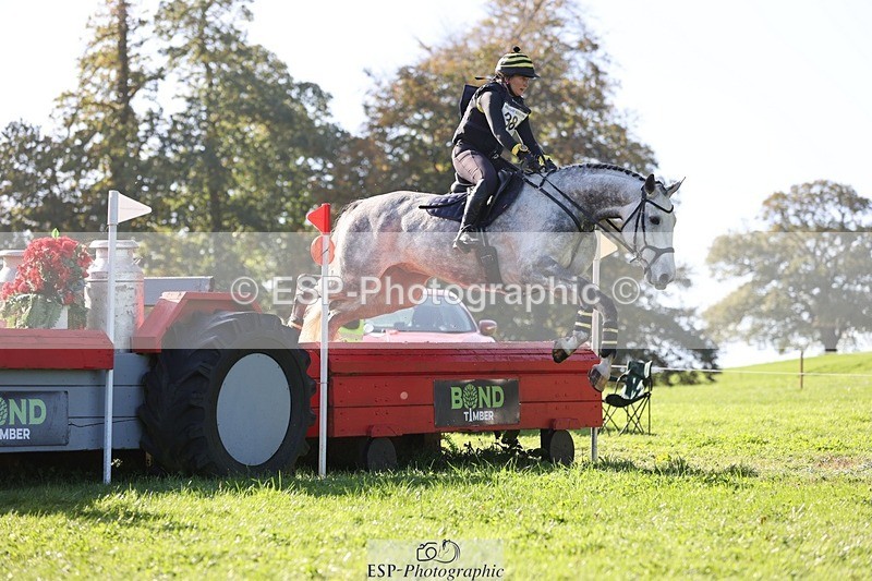 241026-114752-13268 - 384-Kerri.Mcnicol-CALGARY