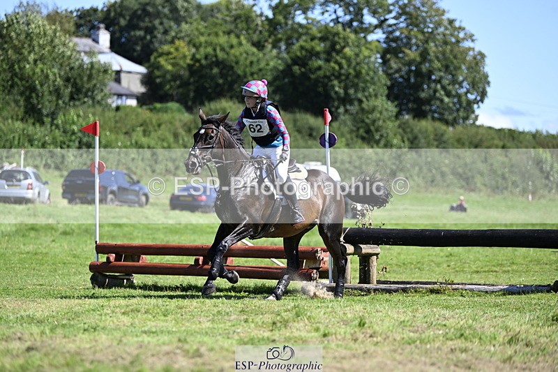 240811A-112540-01461 - 062