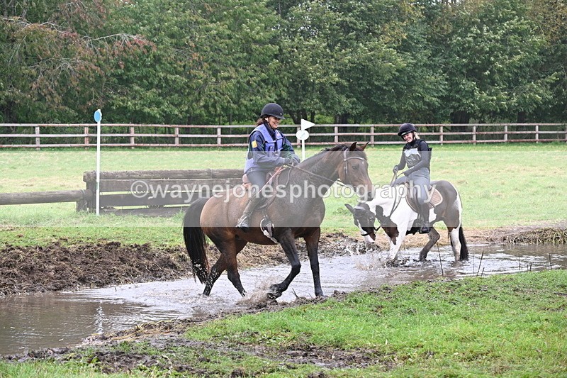 WJ6_9113 - Time at Photographer 14:46 to 14:57