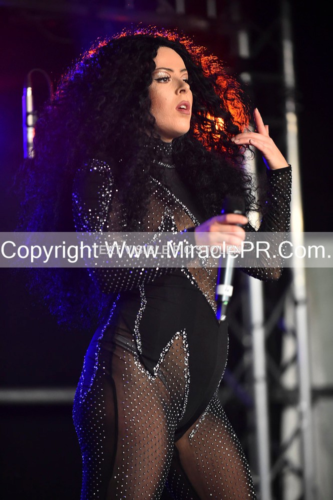 SH4_6546 - The Cher Experience