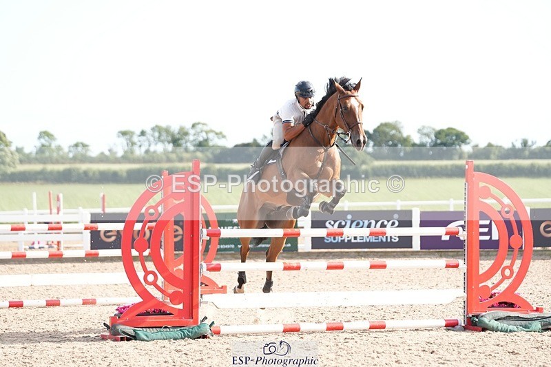 250726-175851-08125 - Cls 24 Snr Newcomers