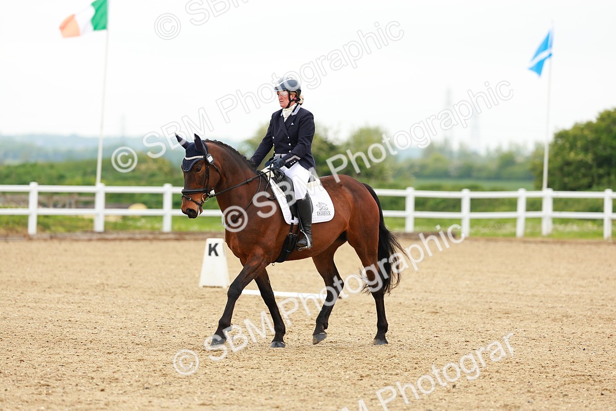 SBM_005029 - Class 16 - Novice 6