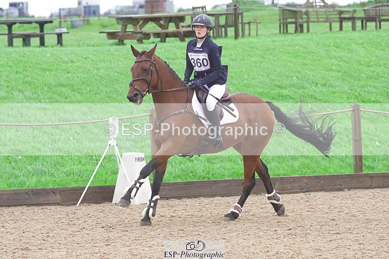 230924A-113134-04572 - 100 SJ 11.00 to 12.00