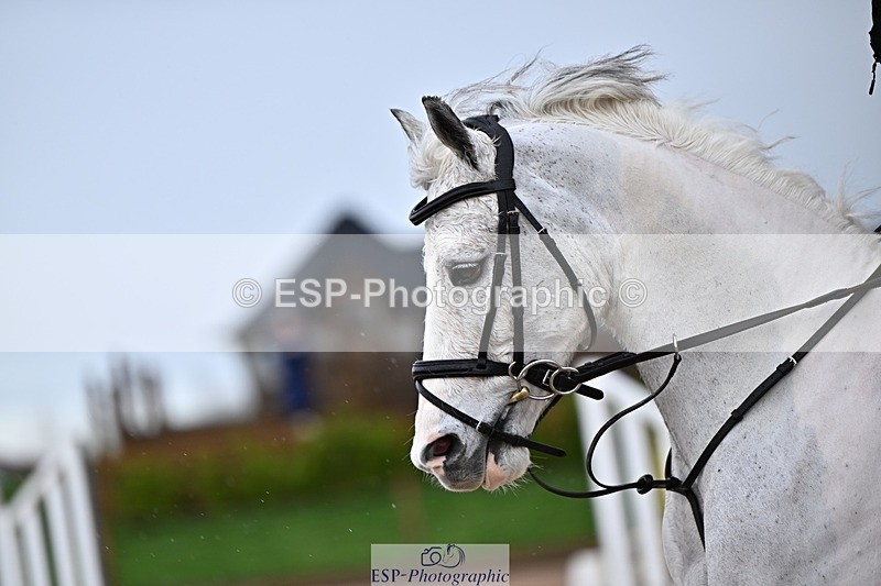 260208-130414-01270 - Cls 18 Clear Round 50cm