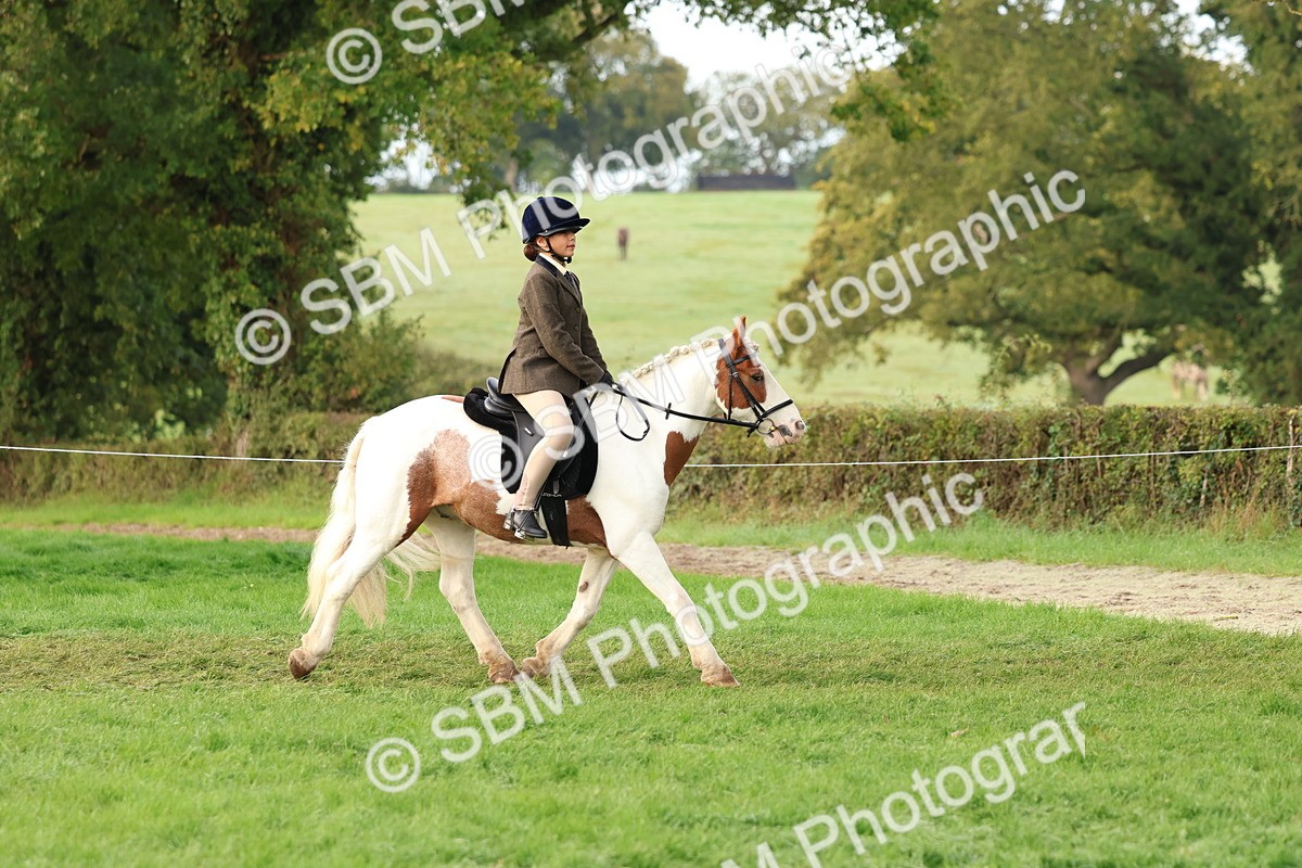 SBM_56578 - S40 - Starters Ridden Showing