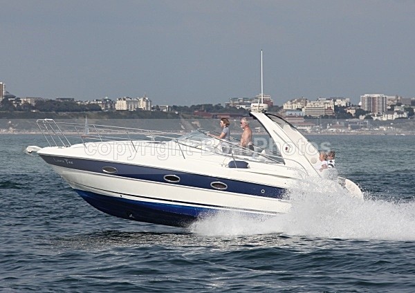 090808 LAURA TEE IMG_5834 - Motorboats - Open