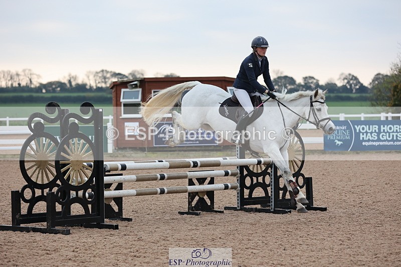 241101A-081127-00094 - FRI Cls 2 British Novice and 90cm Open