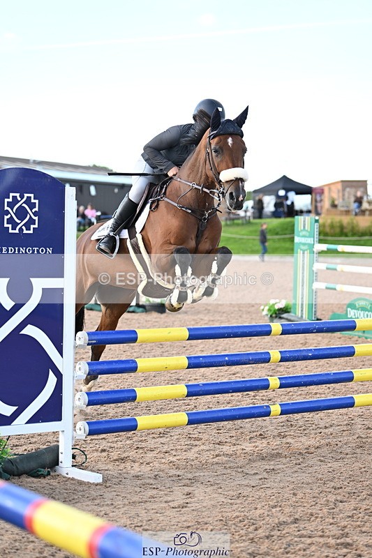 240913A-171432-05321 - Cls 19 Snr 1m Open Speed Derby