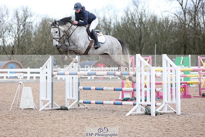 240223A-131516-01434 - Cls 5 Newcomers and 1.10m Open