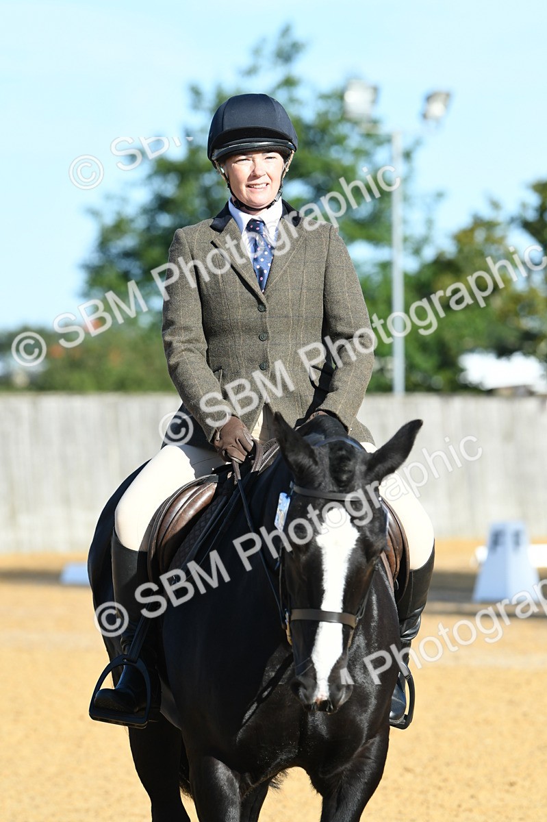SBM_16093 - D4 - Small Tour Championship - Intro B