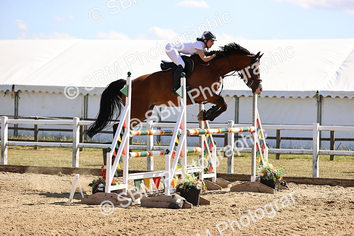 SBM_015308 - Class 16 - Senior foxhunter - 1.20m Open