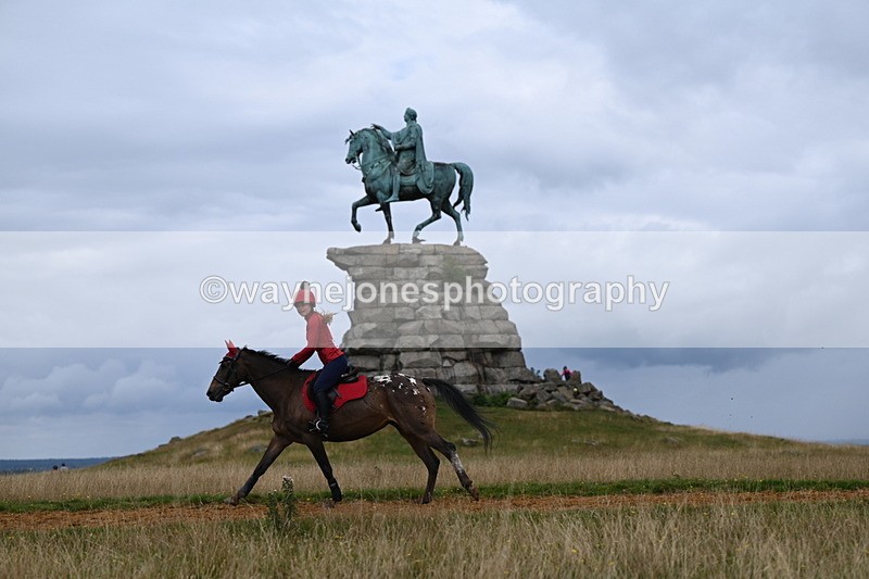 DSC_5912 - Time at Statue 12:17 to 12:44