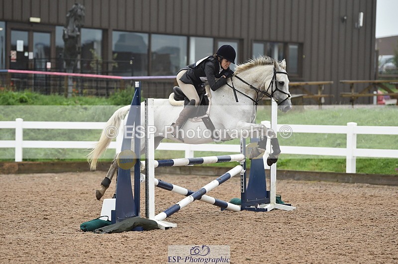 220829A-170512-00357 - 80cm Classes 5a 5b & 6