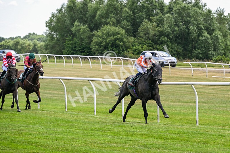 080726-Race 1-Classy Clarets-6600 - Race 1 14.00pm Pinker's Pond Apprentice Handicap