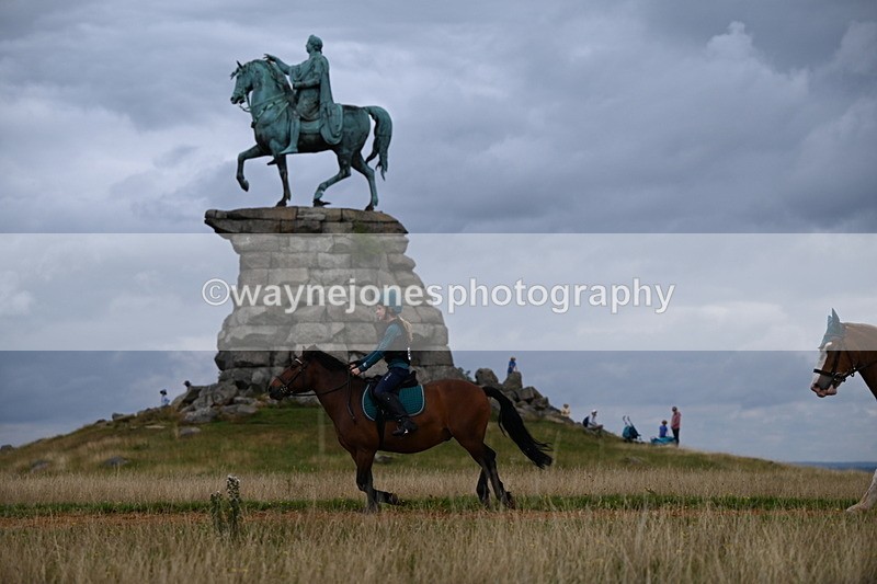 DSC_5178 - Time at Statue 11:10 to 11:42