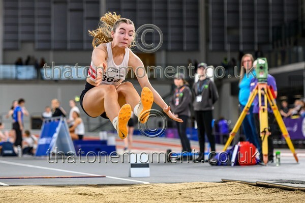 AgeInd25SUN-912399 - Field Female